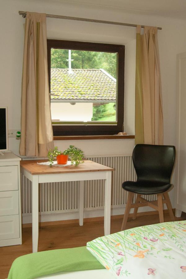 Ferienwohnung Das kleine Paradies Unken Exterior foto